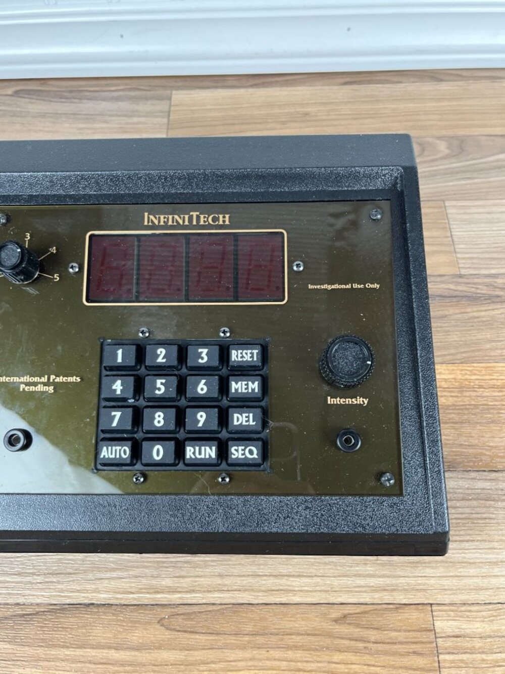 Infini tech Frequency Instrument Machine RARE Vintage ONLY READ - Picture 3 of 9